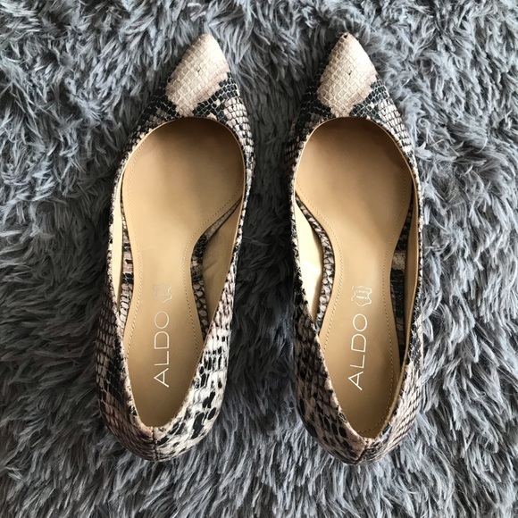ALDO faux snakeskin kitten heel pumps size 37 - Picture 6 of 7